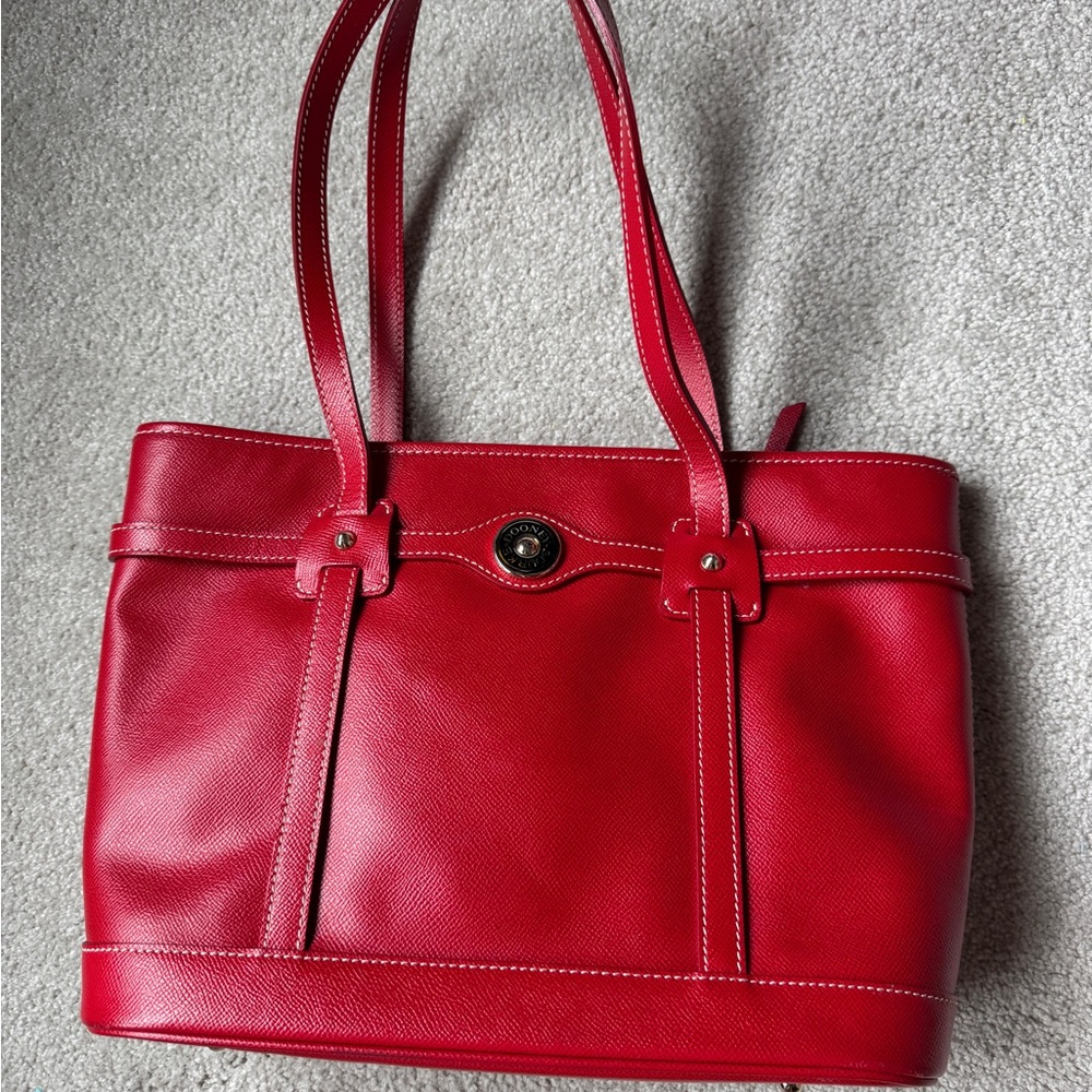 Elegant Red Leather Tote Bag